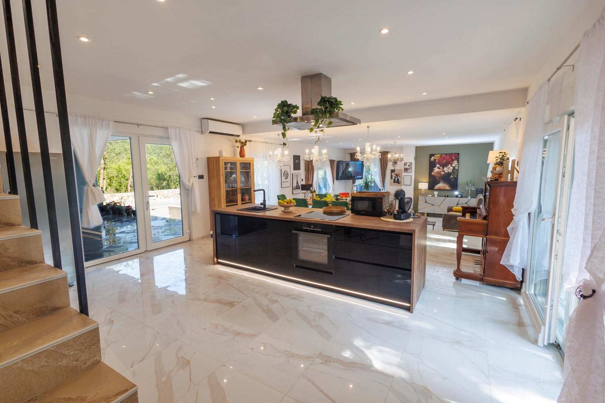 Villa Luxury Andrea Vrzika In Forest Near The Sea Zagvozd