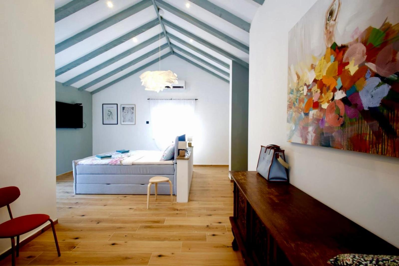 Luxury Andrea Vrzika In Forest Near The Sea Villa *